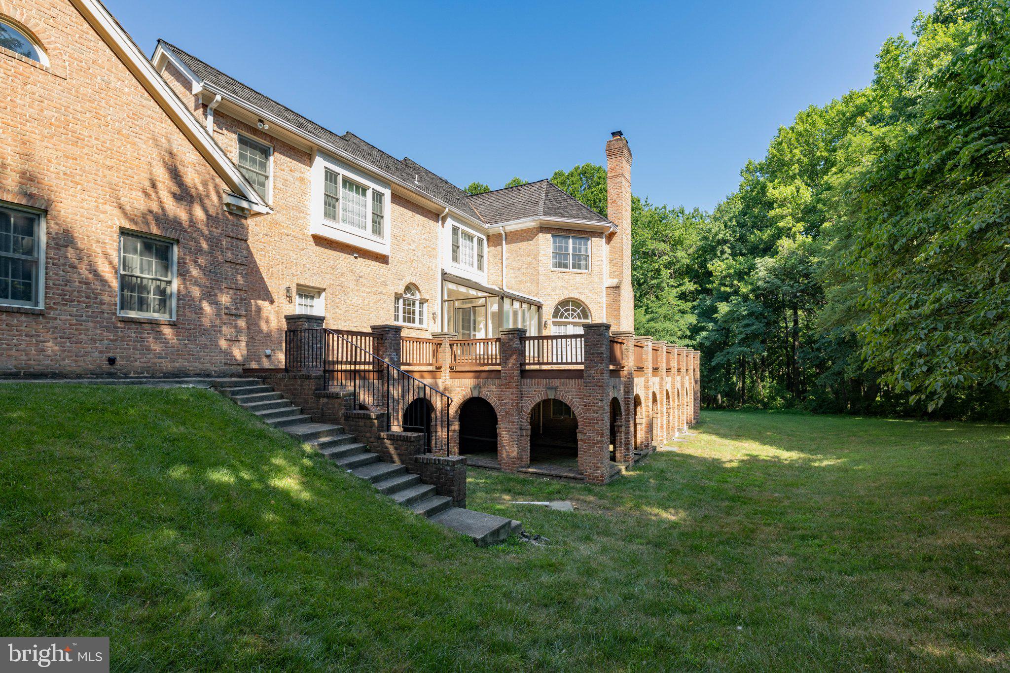 ROLLING MEADOWS - Residential