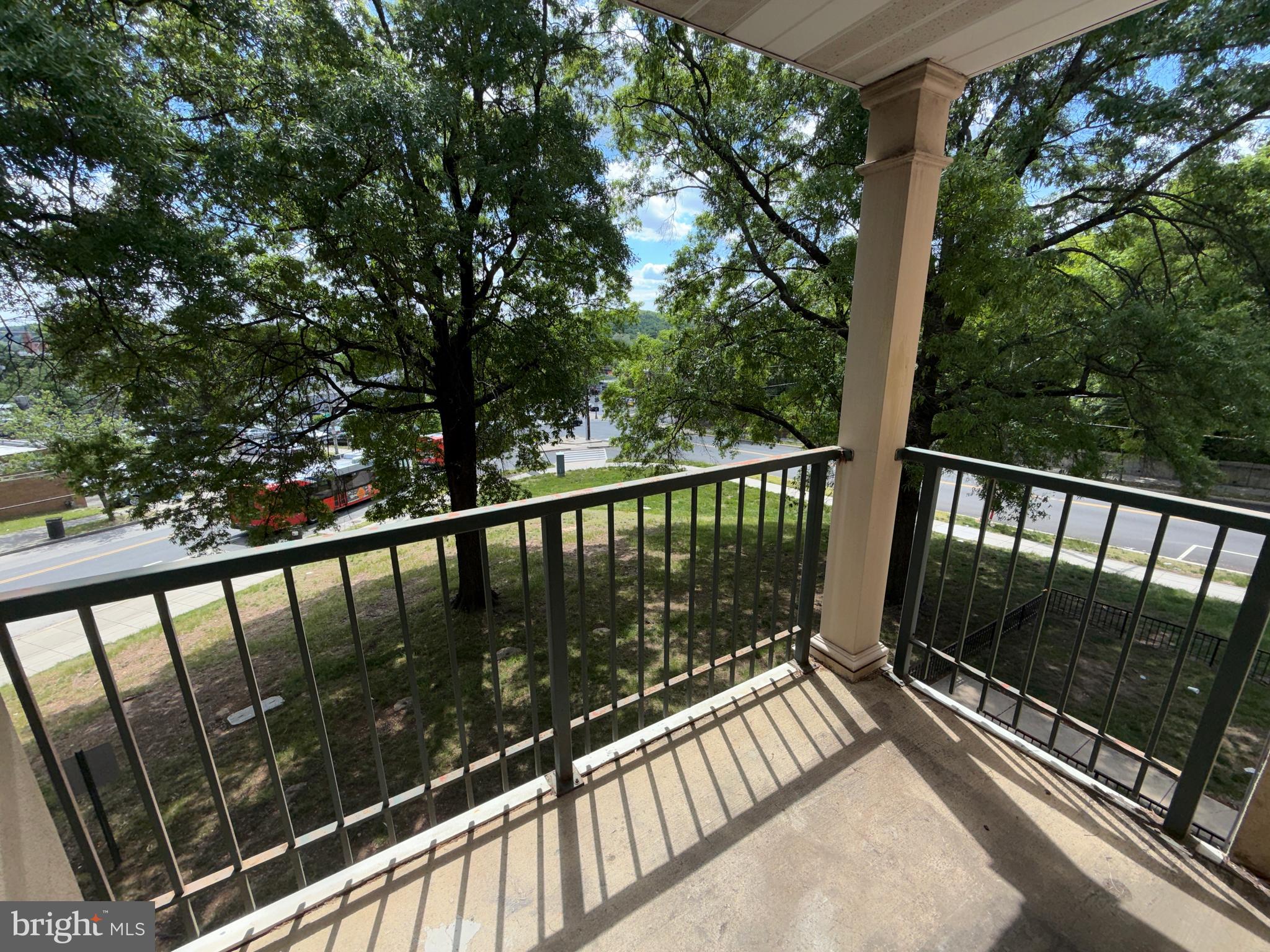 WOODRIDGE - Residential