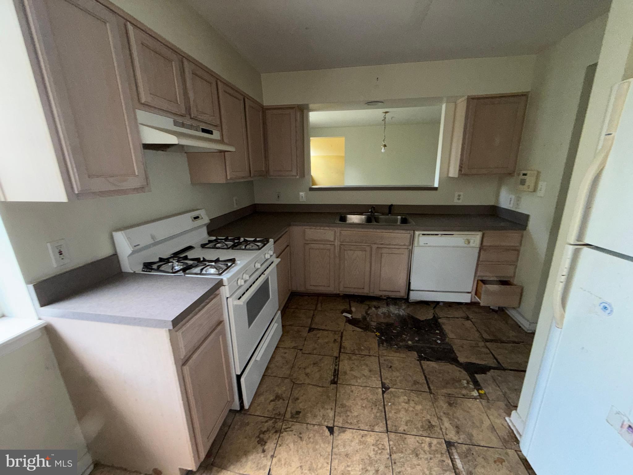 WOODRIDGE - Residential