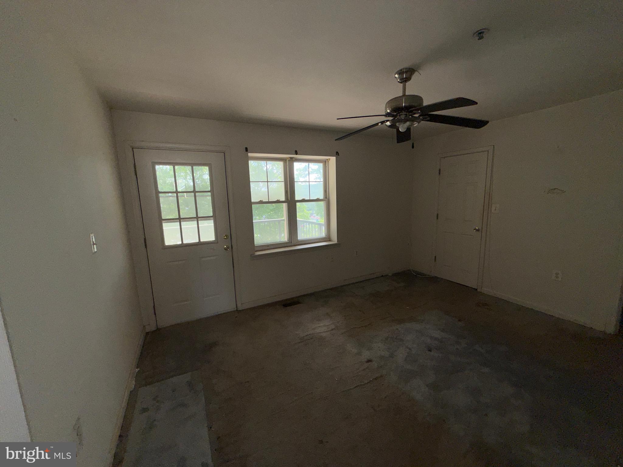 WOODRIDGE - Residential