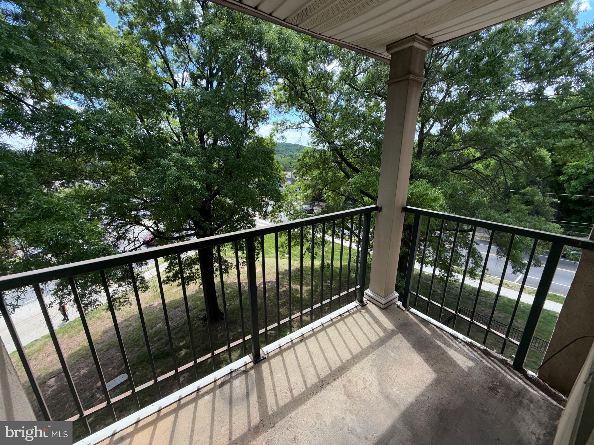 WOODRIDGE - Residential