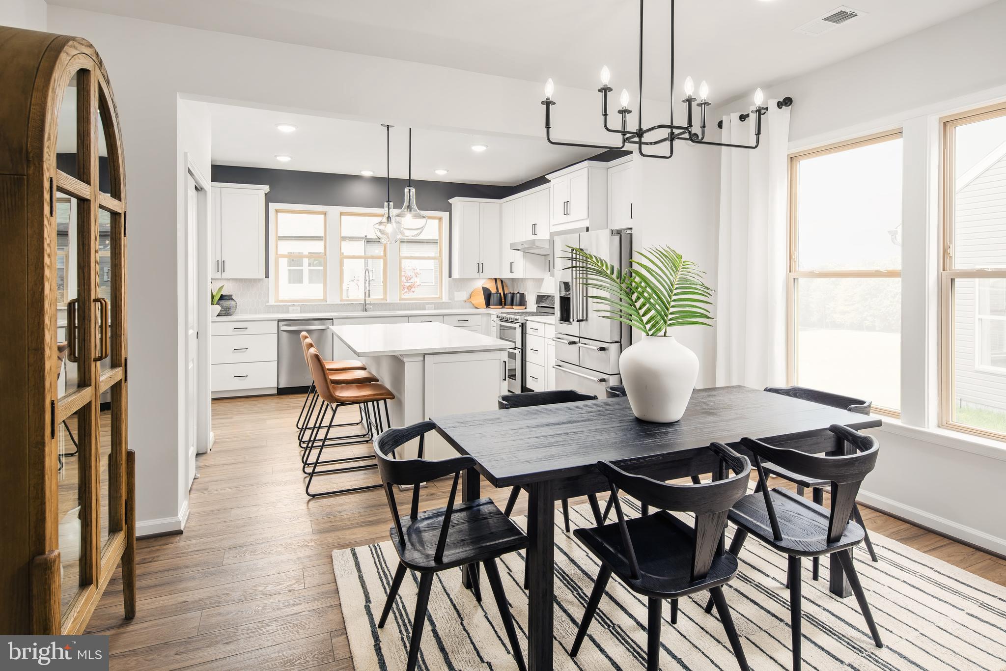 MONTEBELLO - Residential
