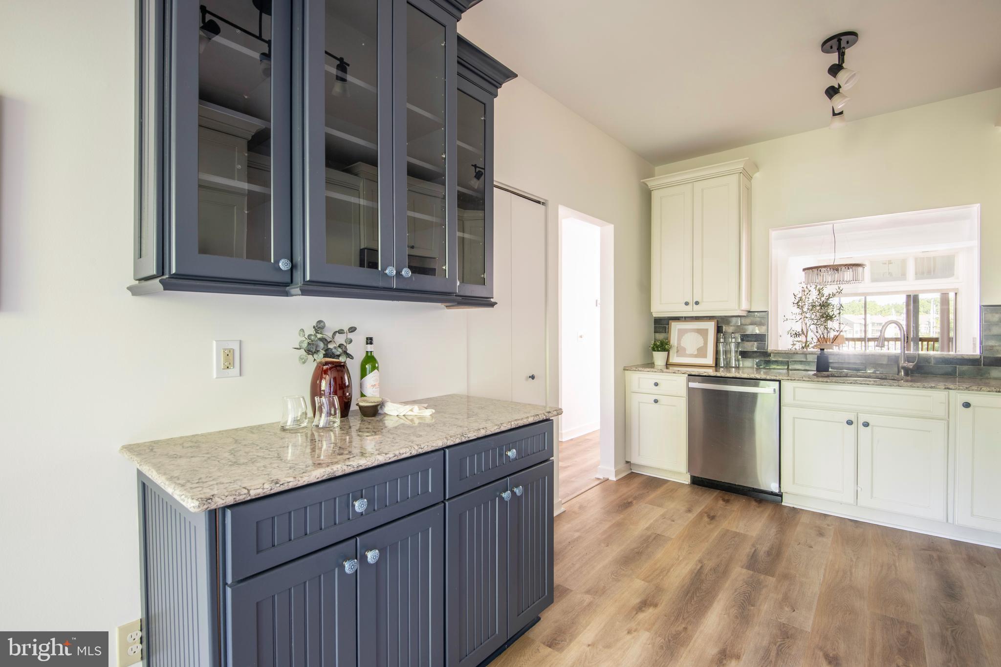 CHESAPEAKE HARBOUR - Residential