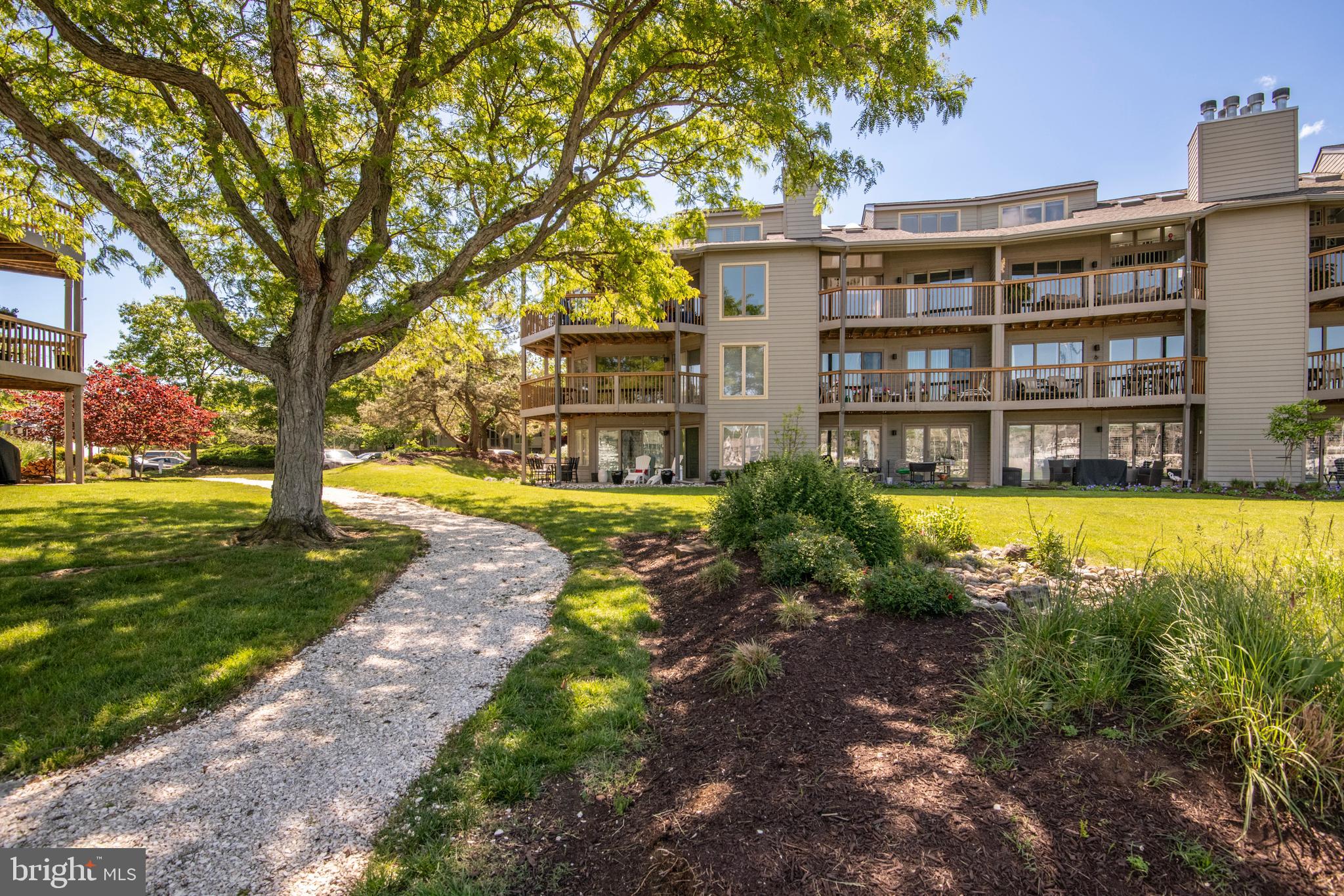CHESAPEAKE HARBOUR - Residential