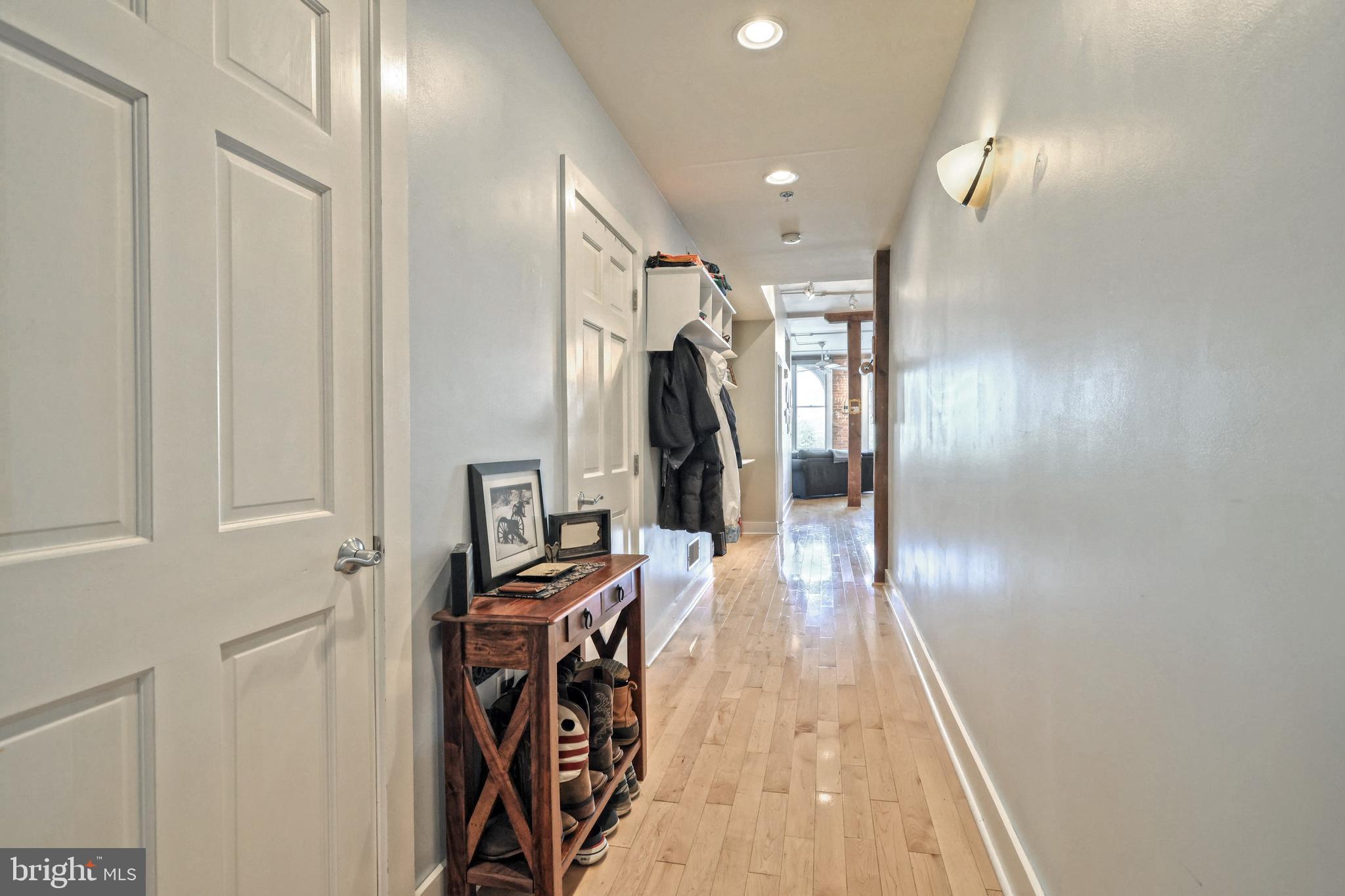 THE LOFTS - Residential