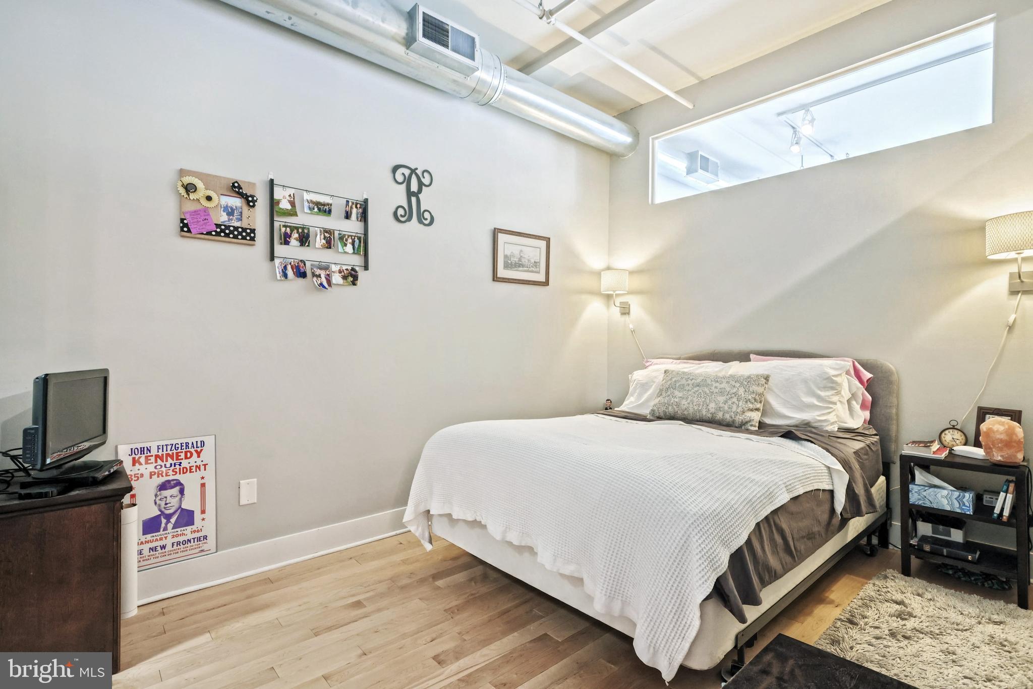 THE LOFTS - Residential