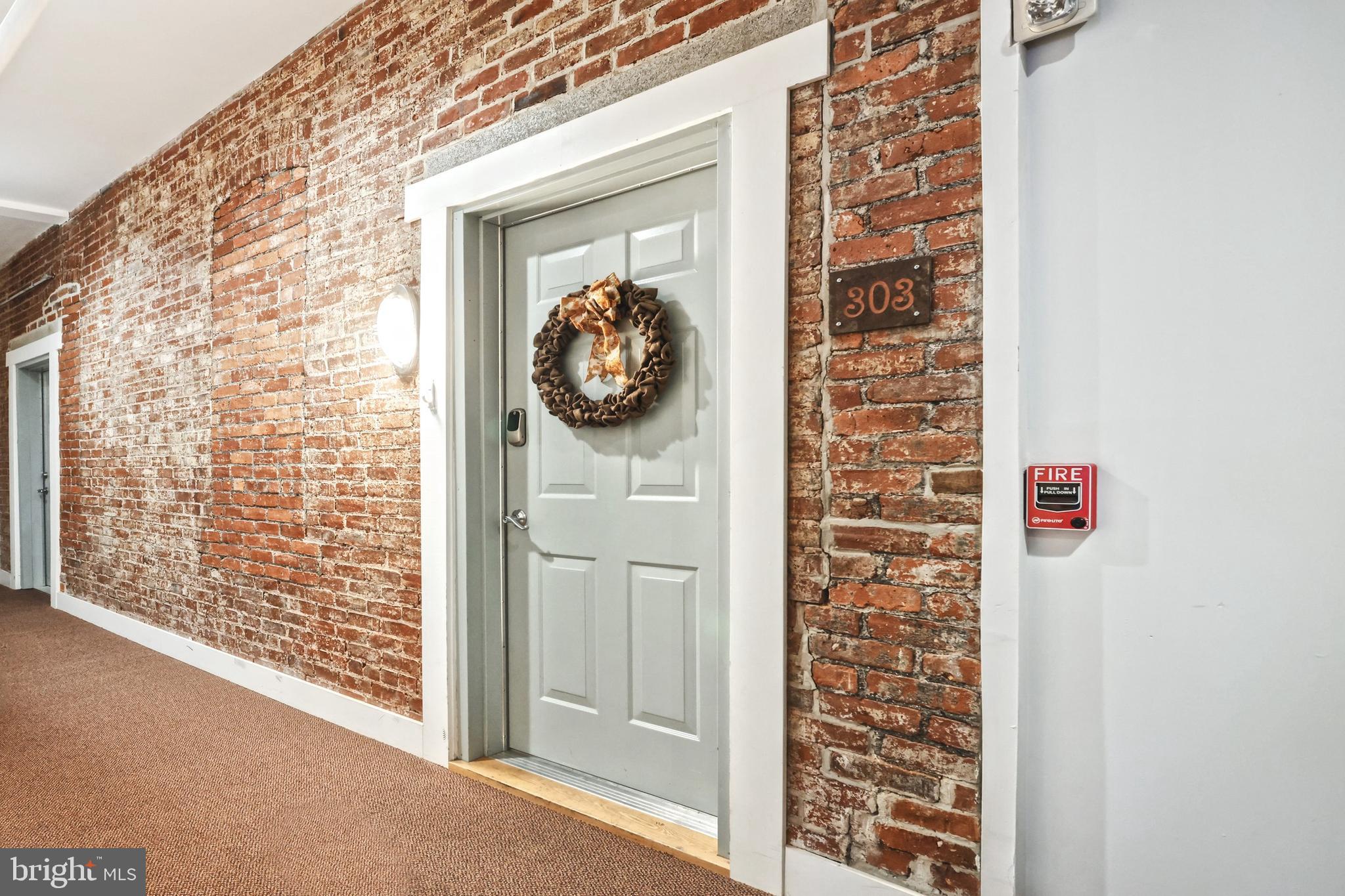 THE LOFTS - Residential