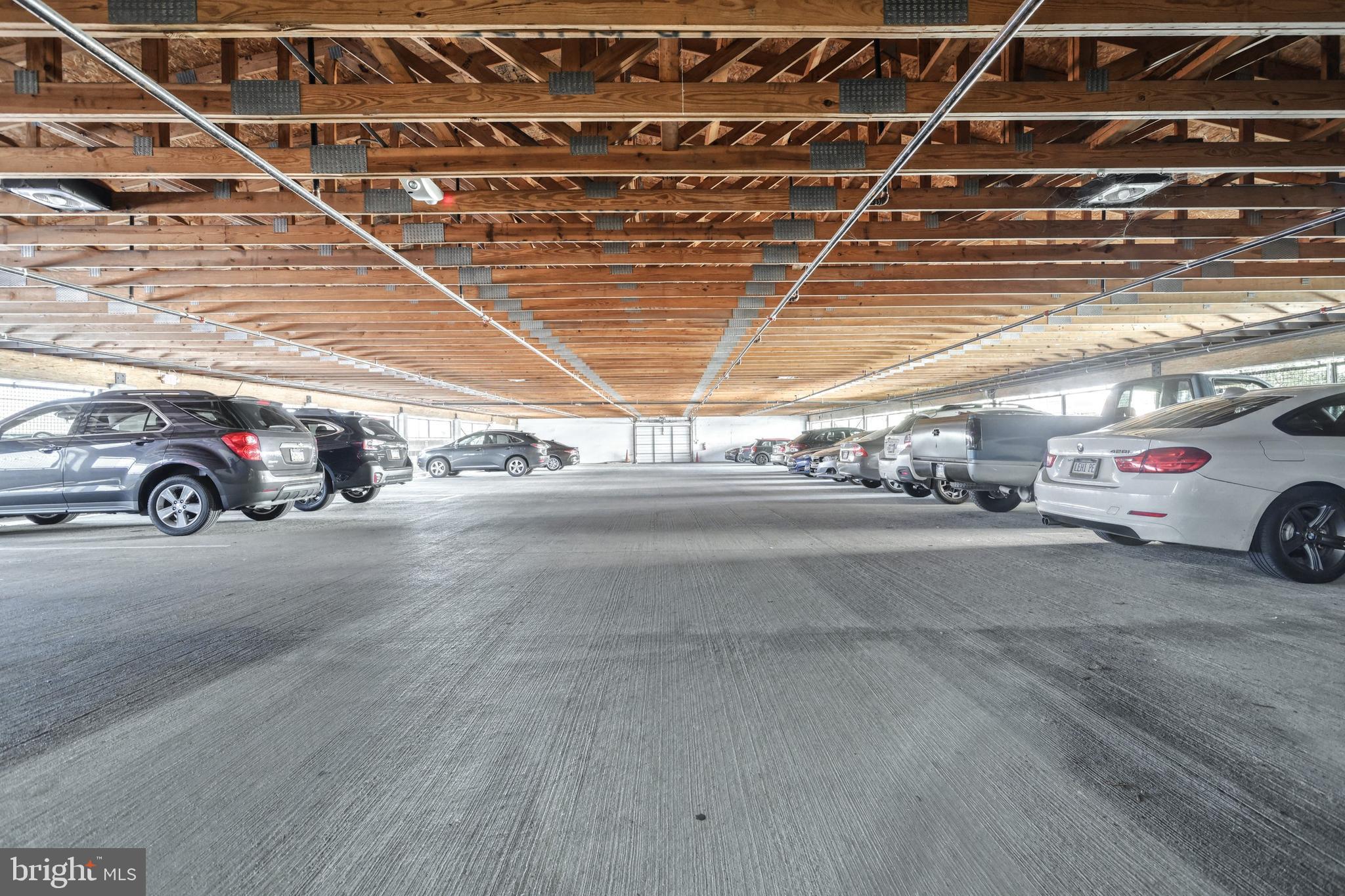 THE LOFTS - Residential