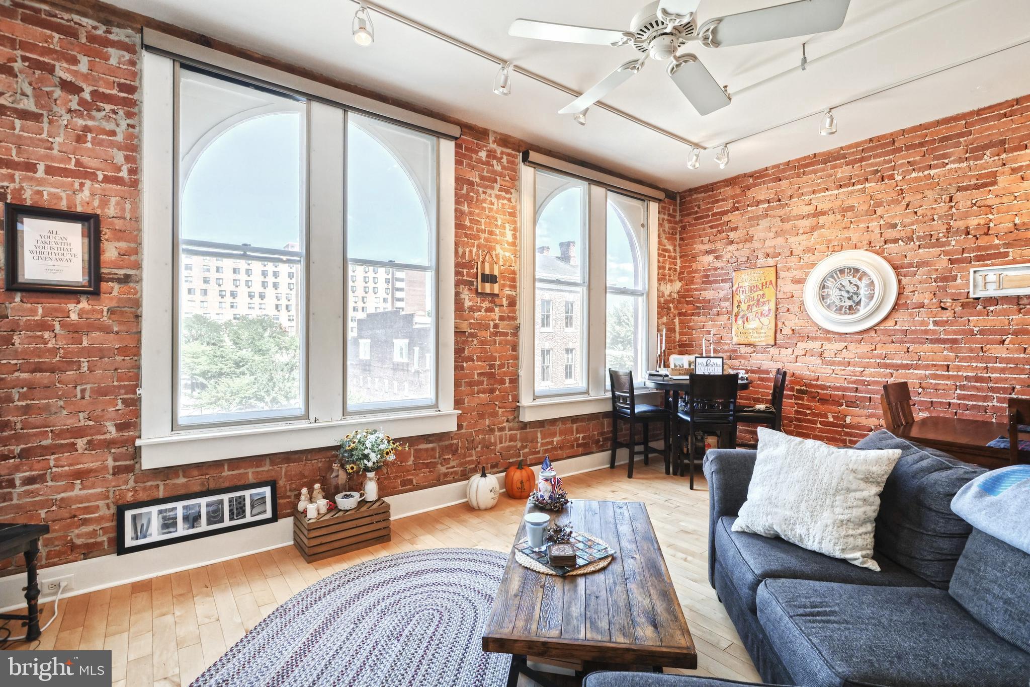 THE LOFTS - Residential