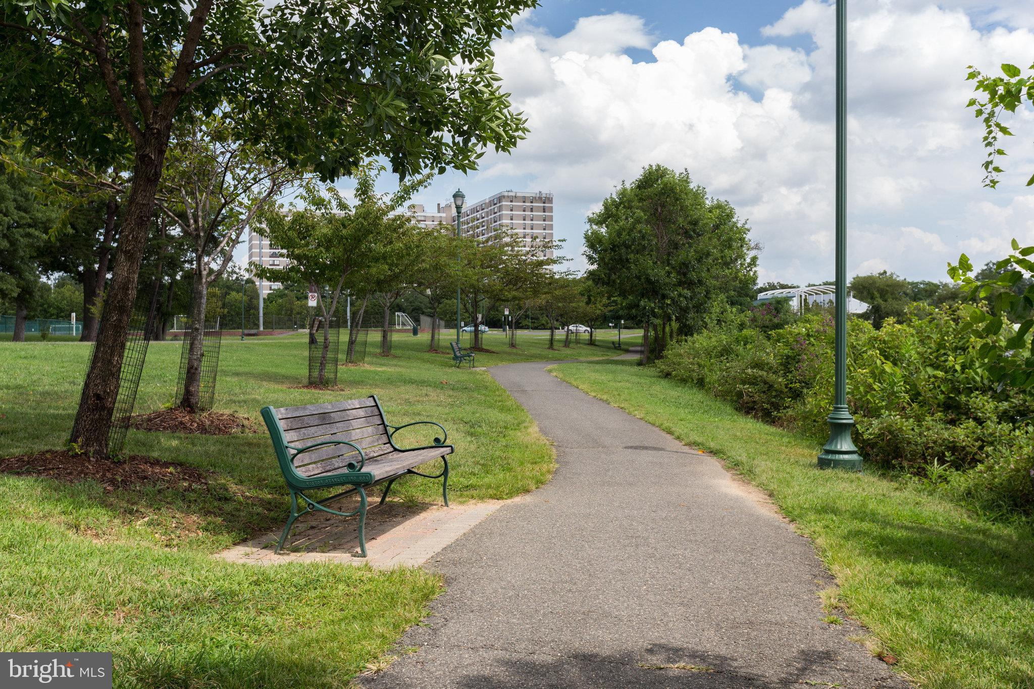 CAMERON STATION - Residential Lease