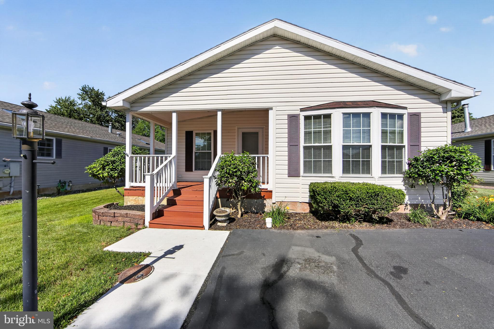 WILLOW RUN - Residential