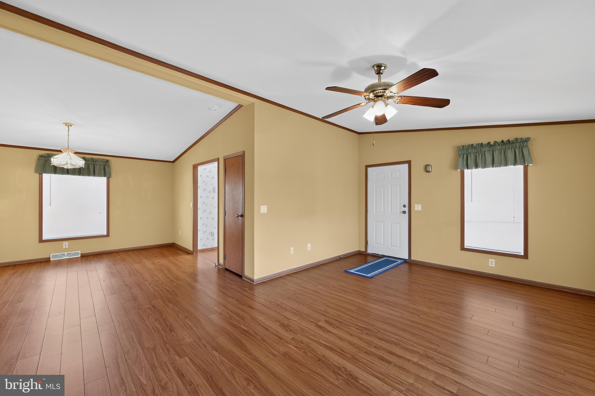 WILLOW RUN - Residential