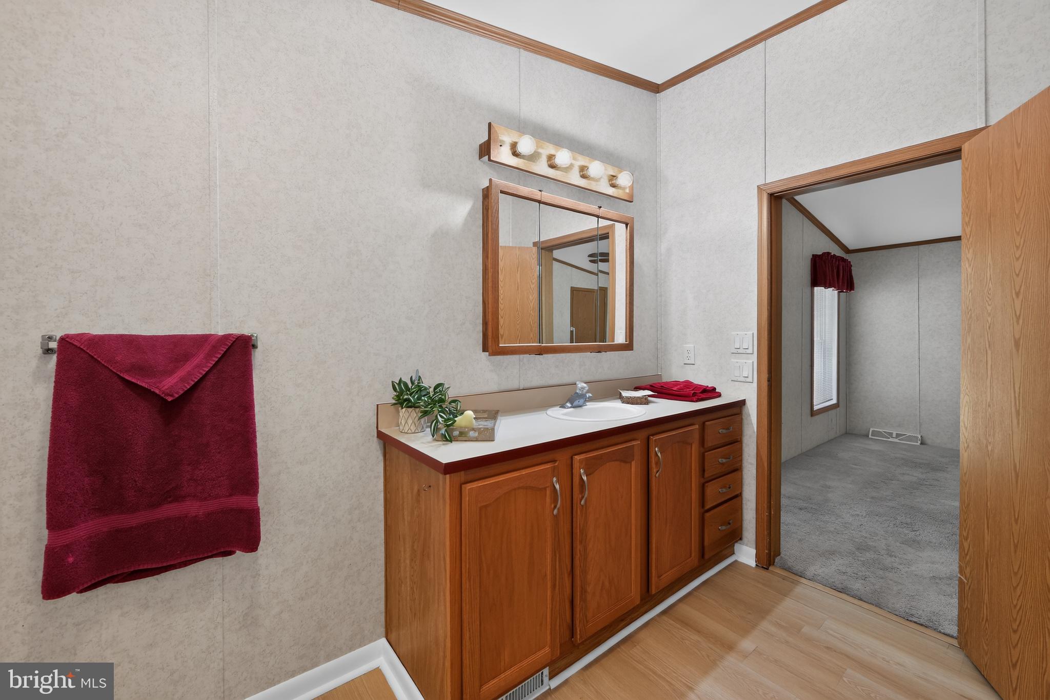 WILLOW RUN - Residential