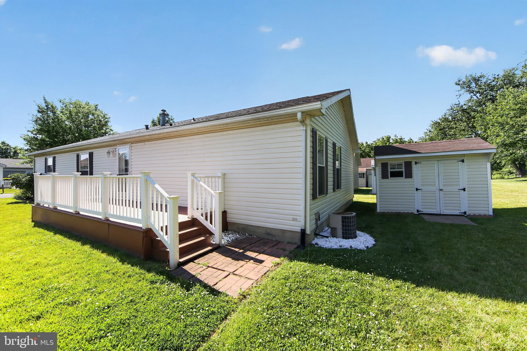 WILLOW RUN - Residential