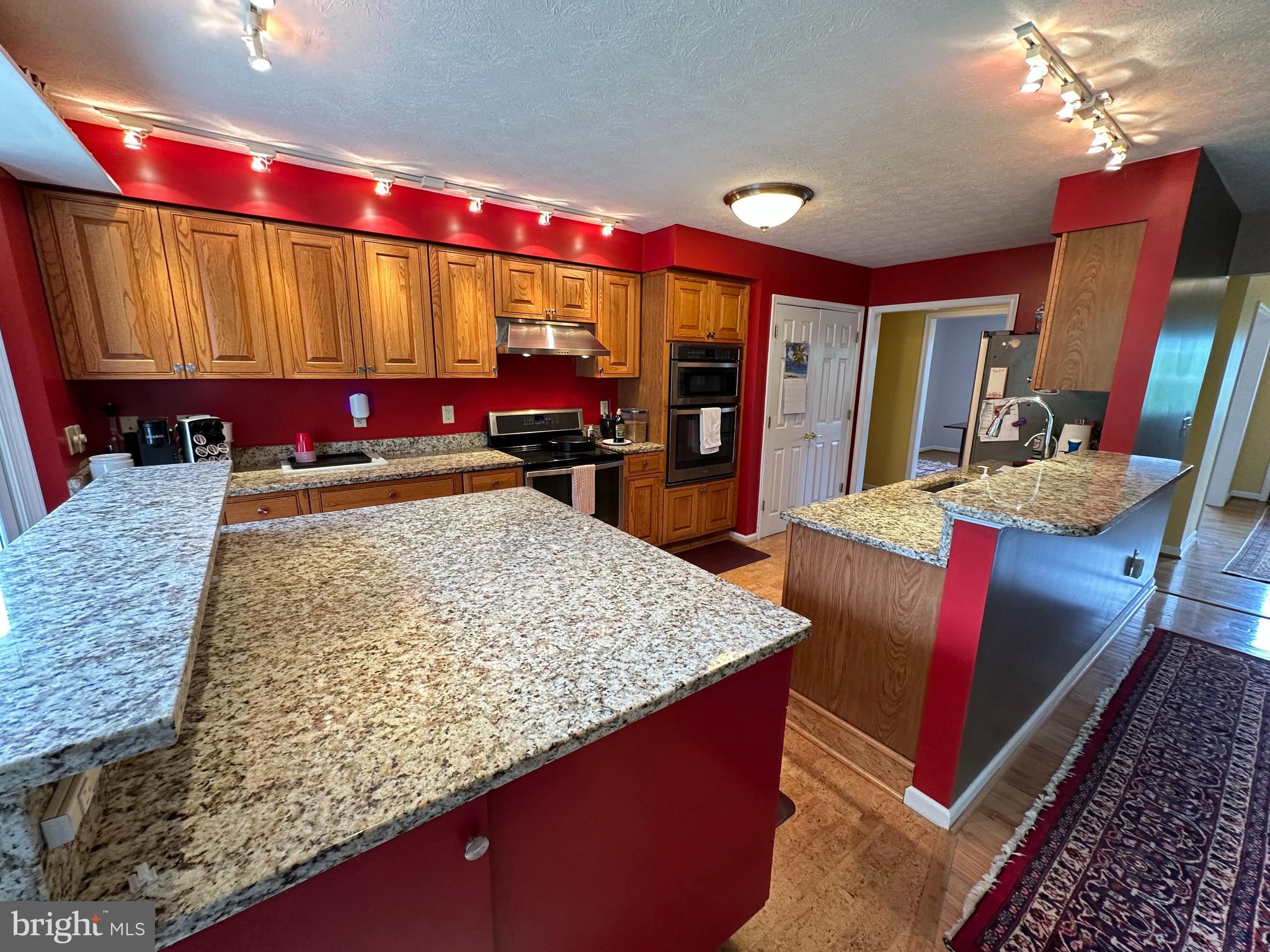 PARKVIEW ESTATES - Residential