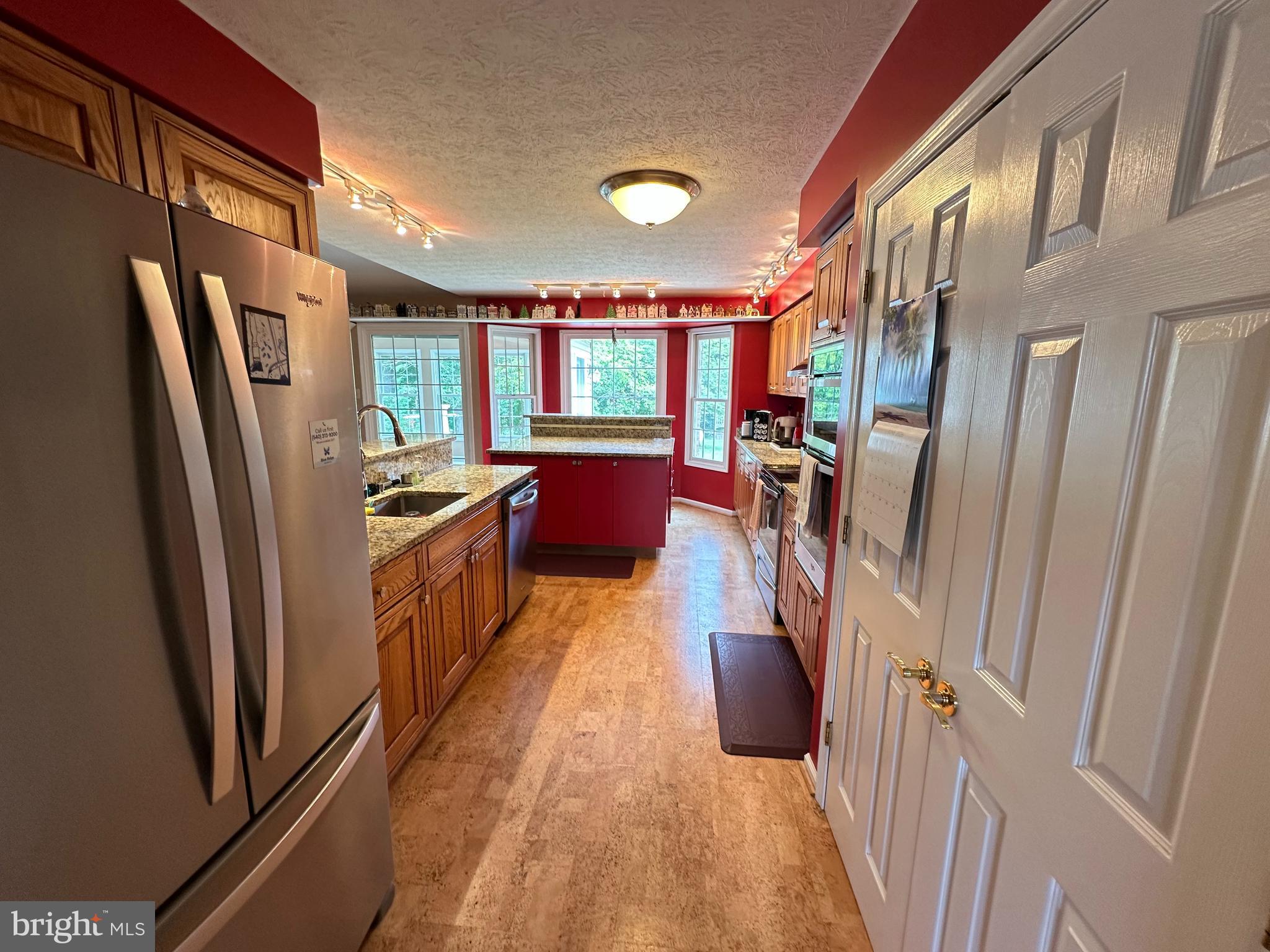 PARKVIEW ESTATES - Residential