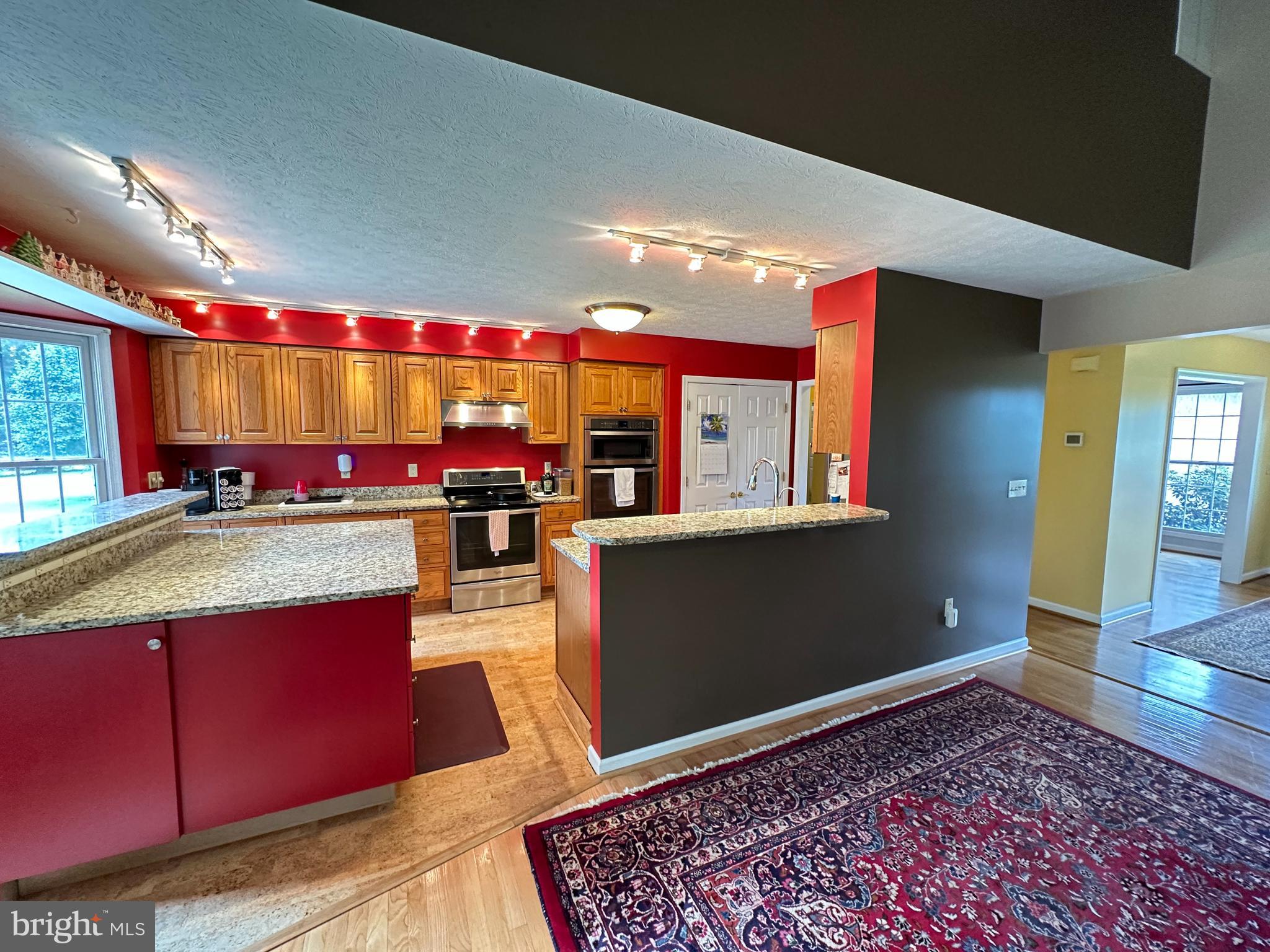 PARKVIEW ESTATES - Residential