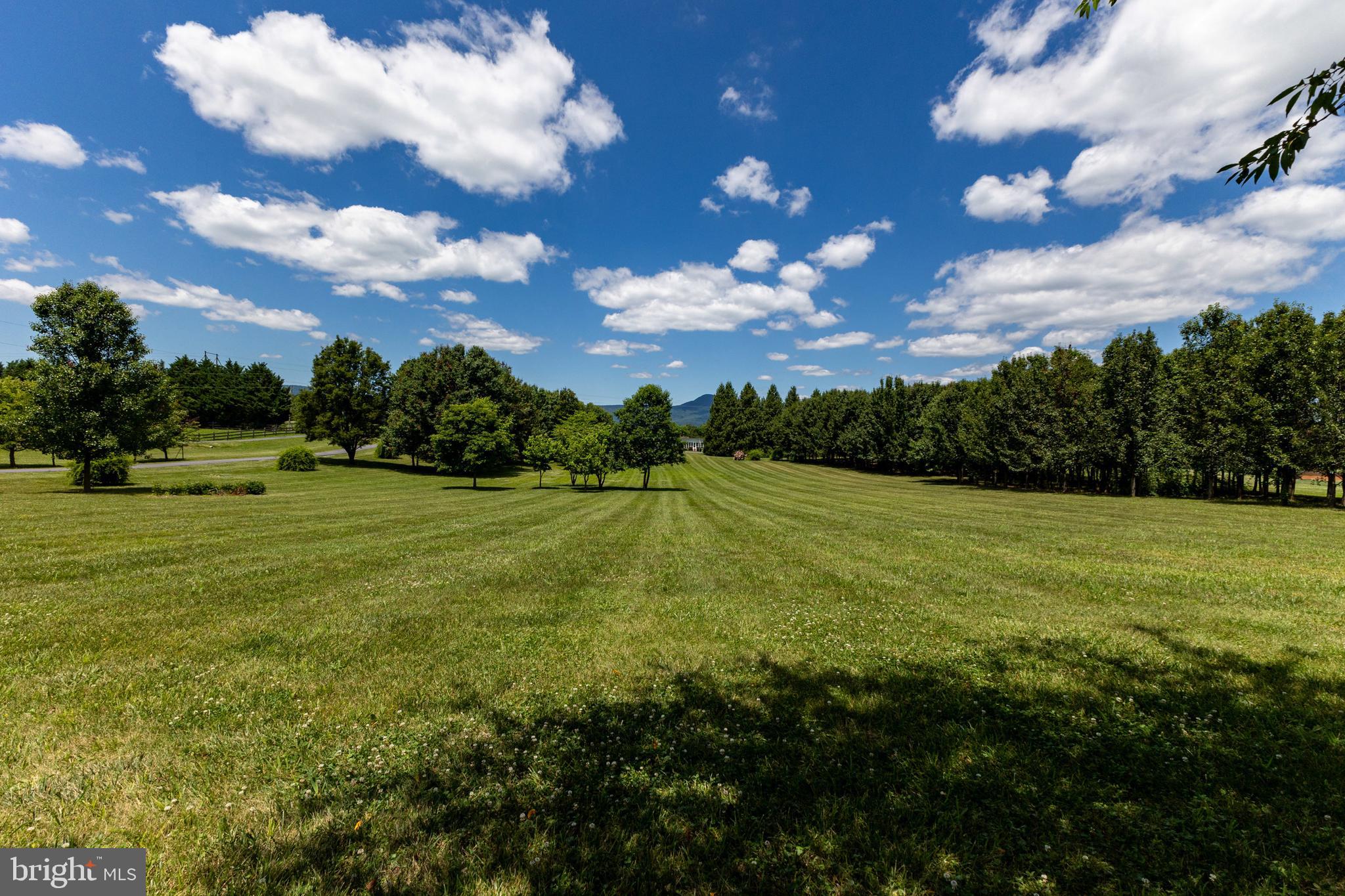 PARKVIEW ESTATES - Residential