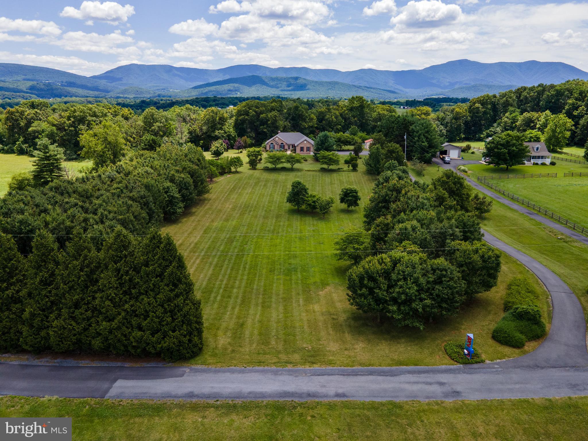 PARKVIEW ESTATES - Residential