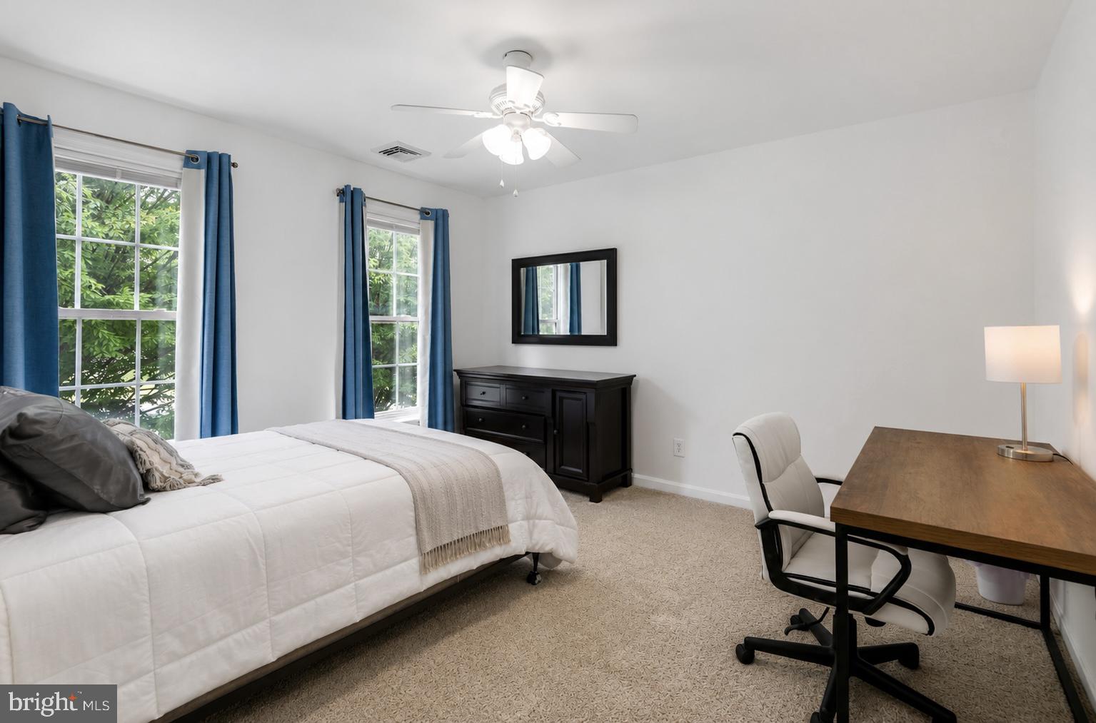 WINDSOR RIDGE - Residential