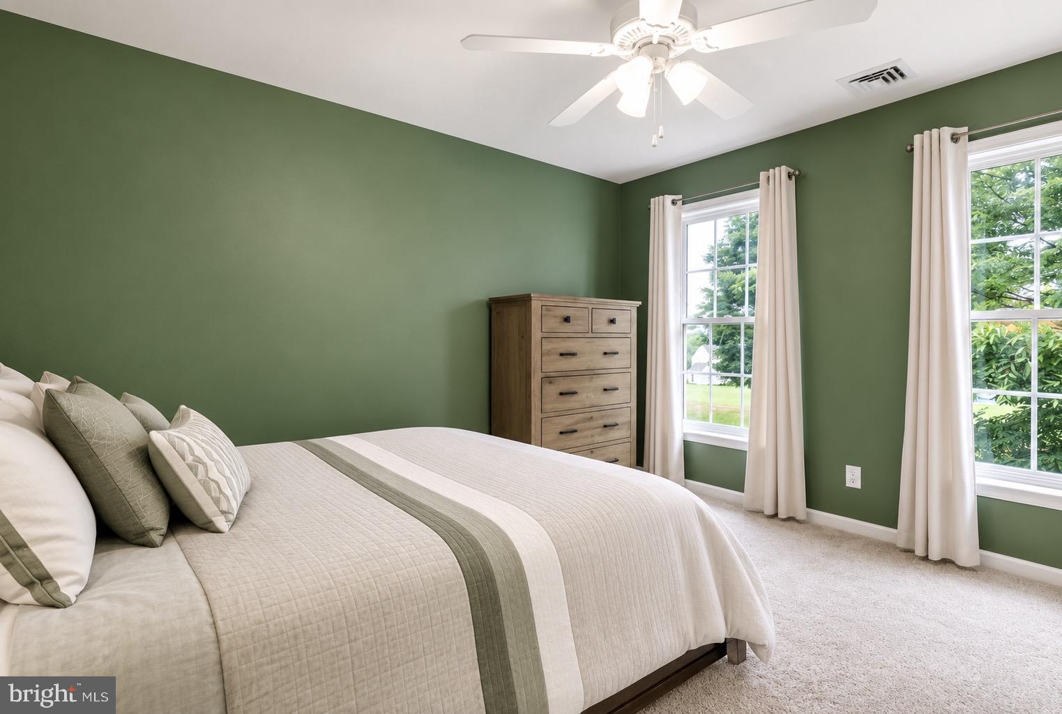 WINDSOR RIDGE - Residential