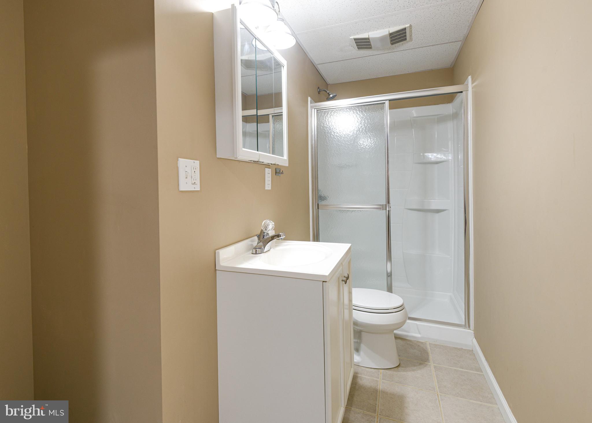 WINDSOR RIDGE - Residential