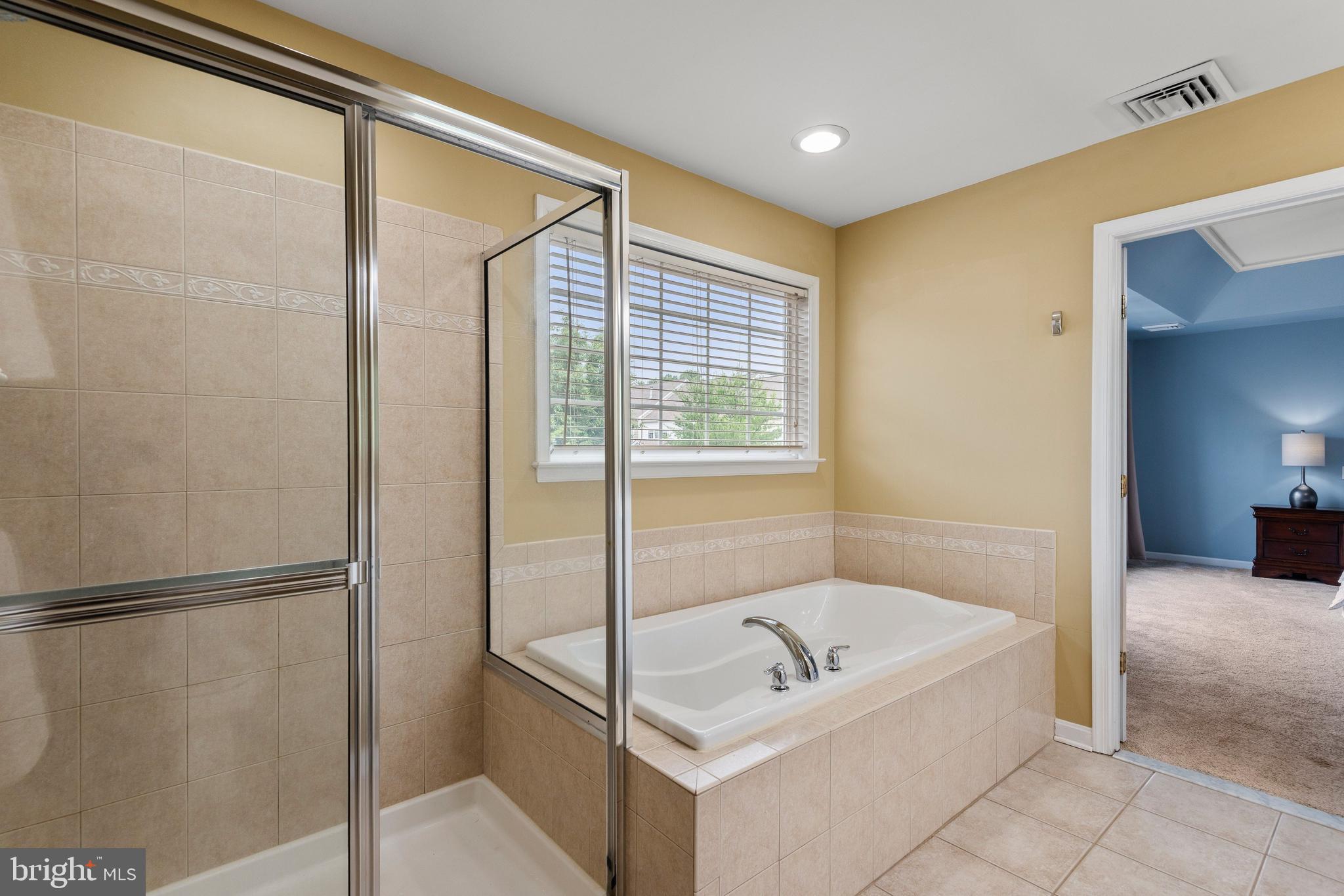 WINDSOR RIDGE - Residential