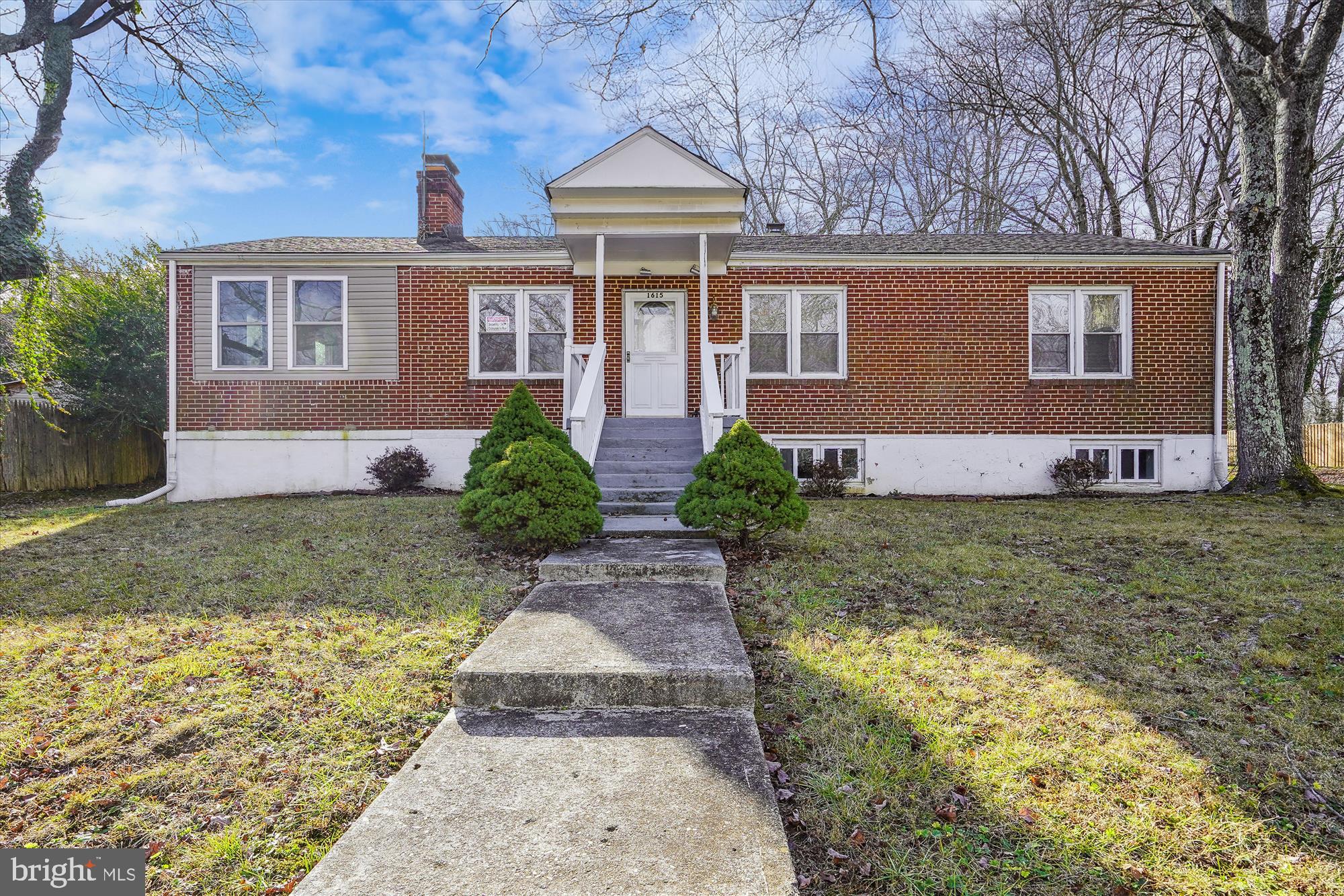 FRIENDLY FARMS - Residential