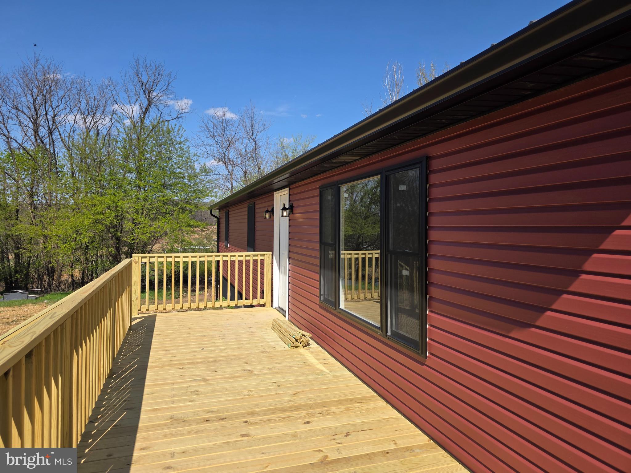SLEEPY CREEK MOUNTAIN ESTATES - Residential