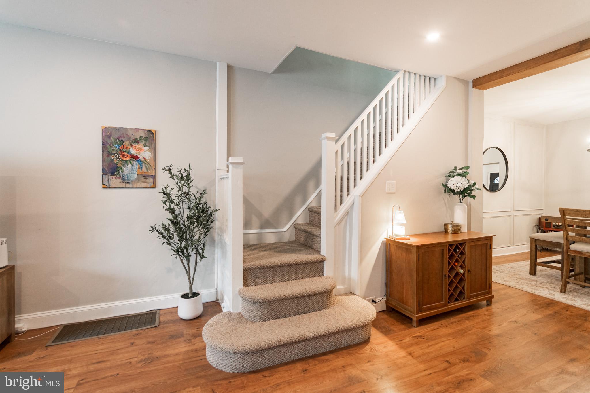 GIRARD ESTATES - Residential Lease