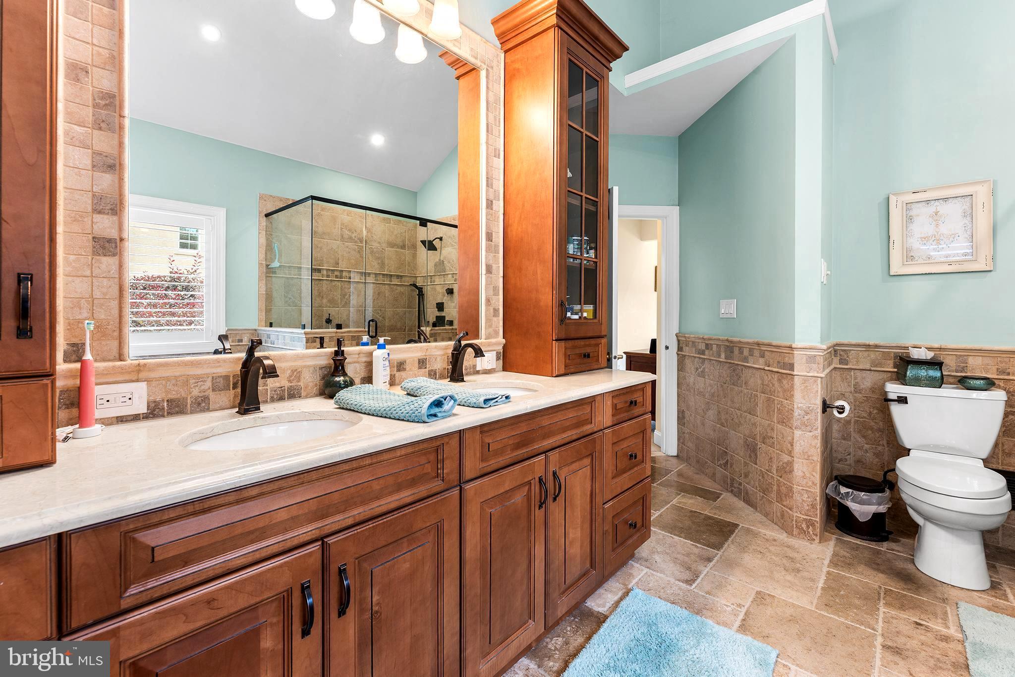 BLUE BELL CC - Residential