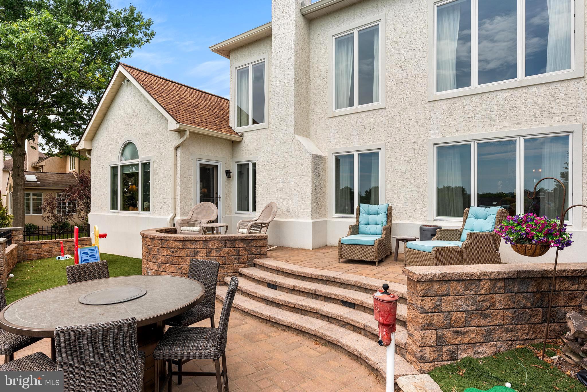 BLUE BELL CC - Residential