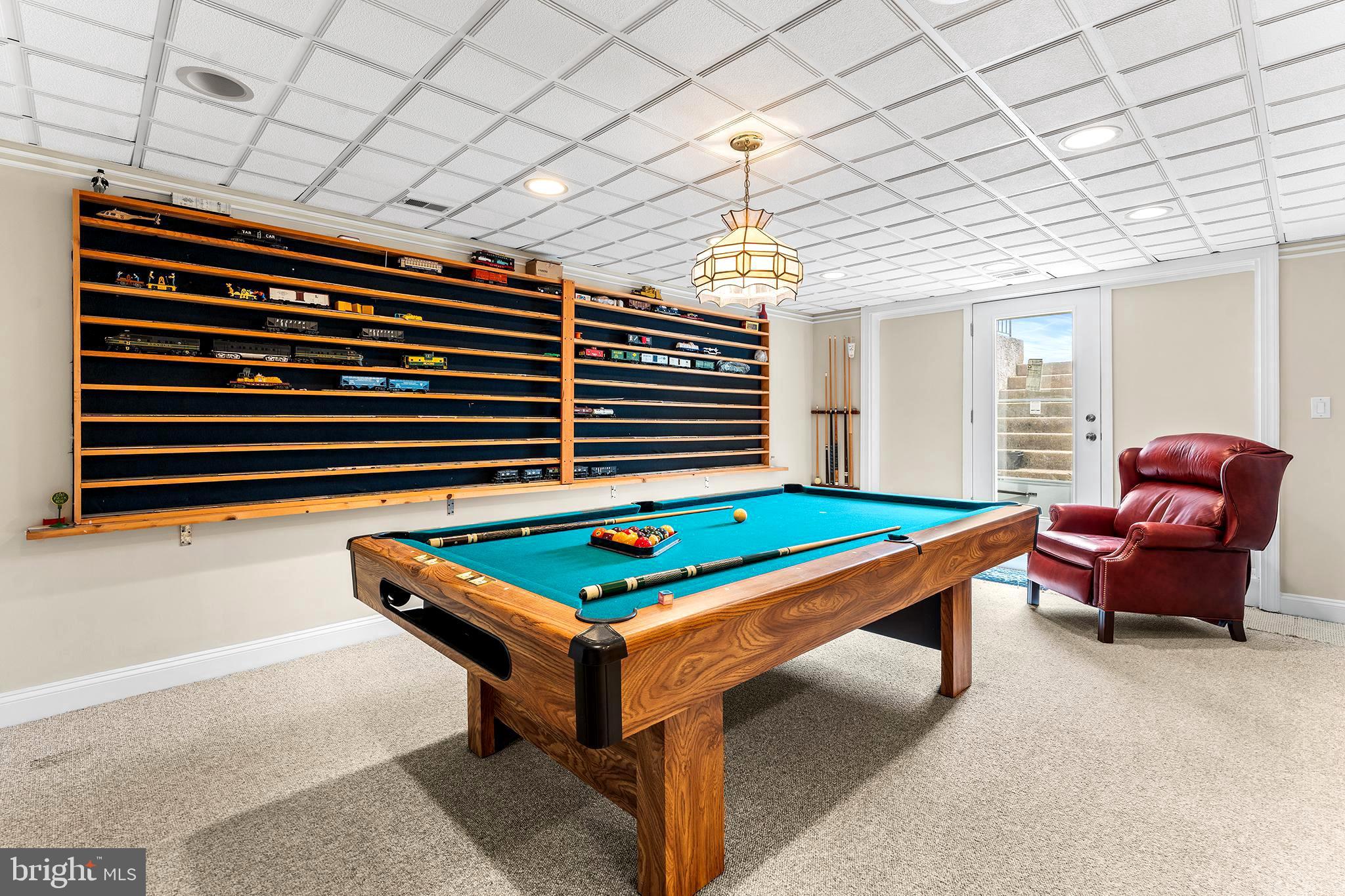 BLUE BELL CC - Residential