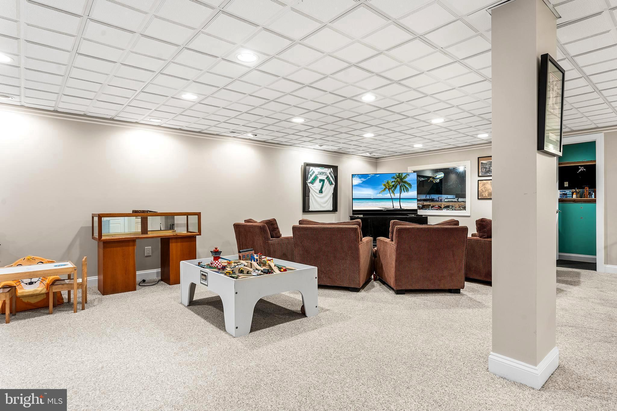 BLUE BELL CC - Residential