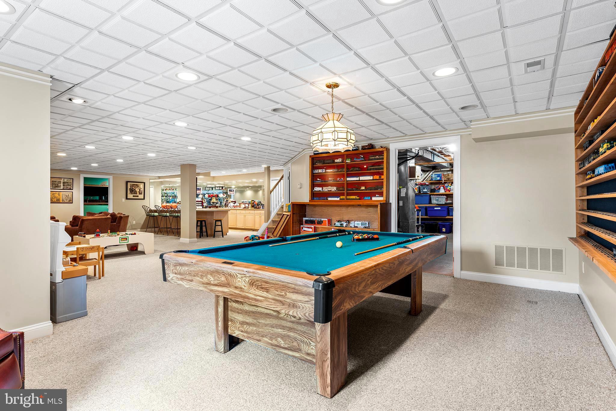 BLUE BELL CC - Residential