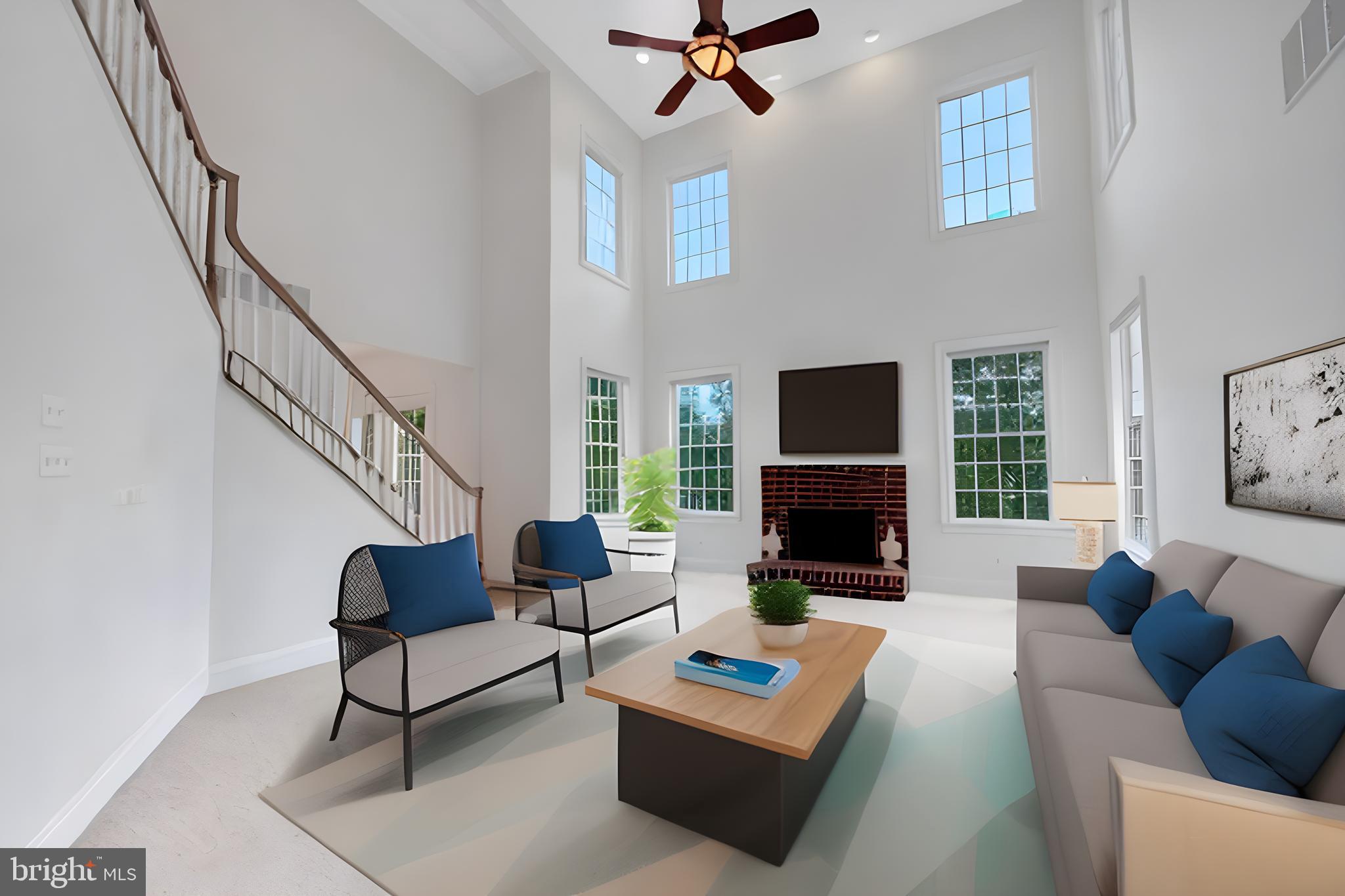 RIVERCREST - Residential