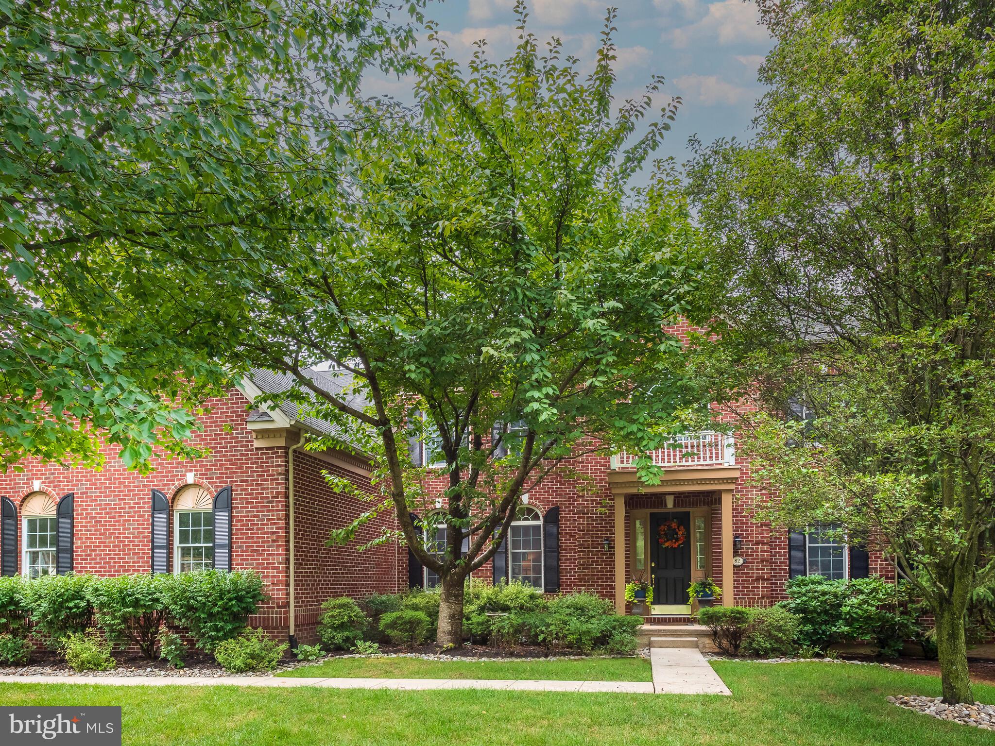 RIVERCREST - Residential
