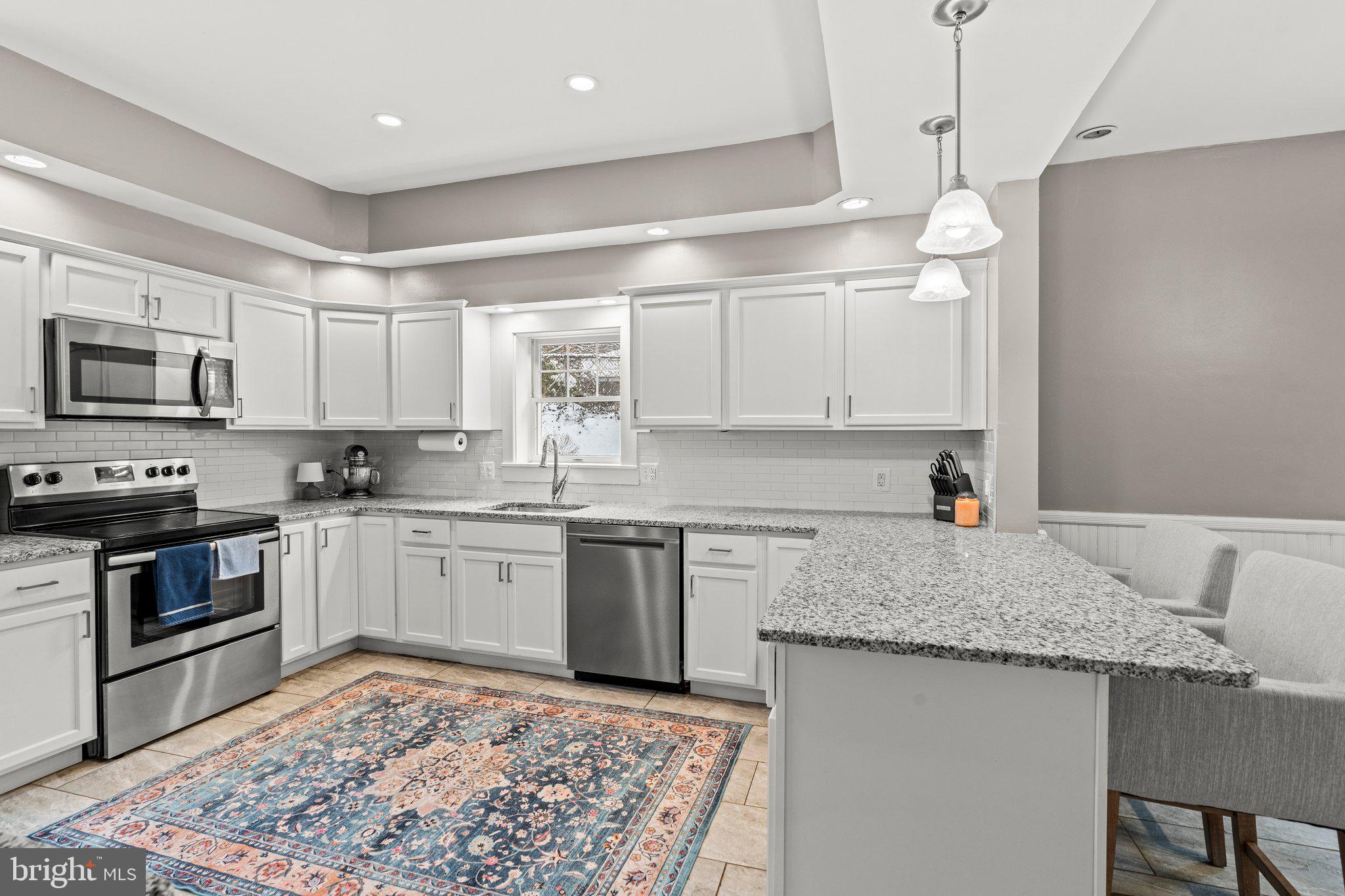 LANSDOWNE - Residential
