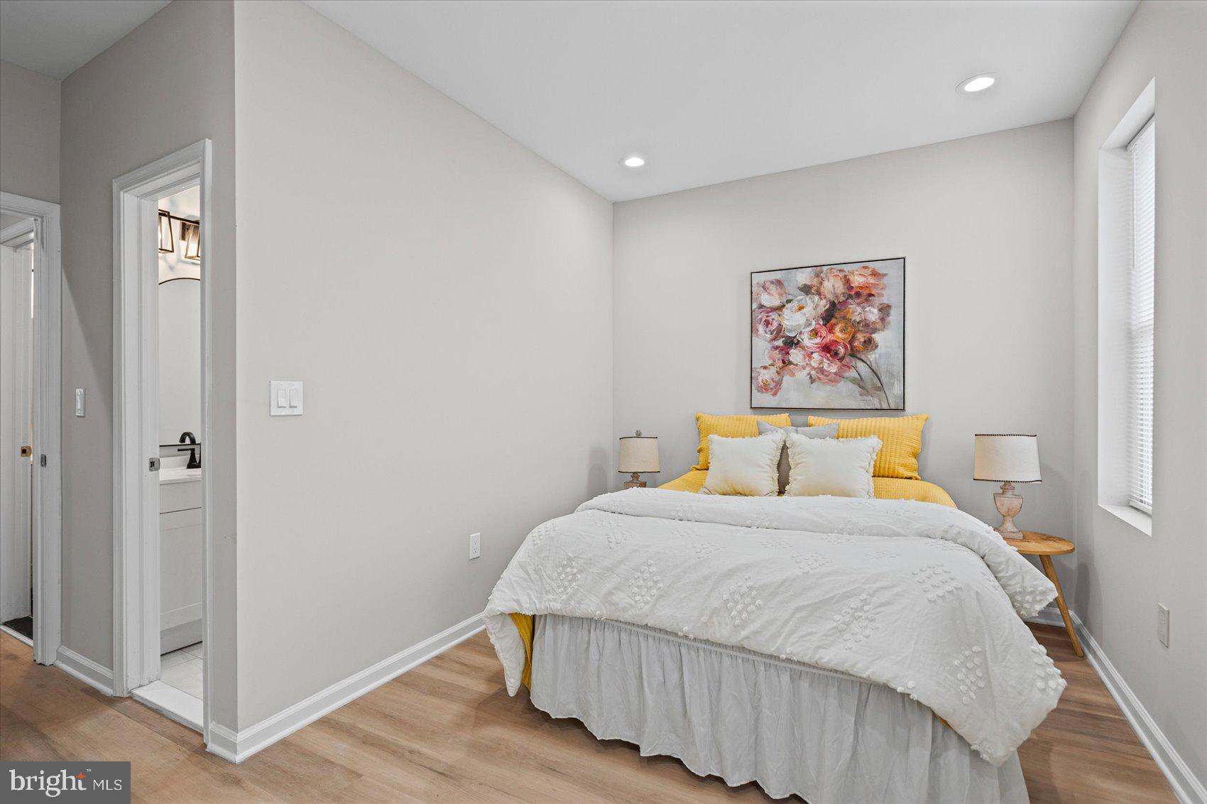CARROLL-SOUTH HILTON - Residential