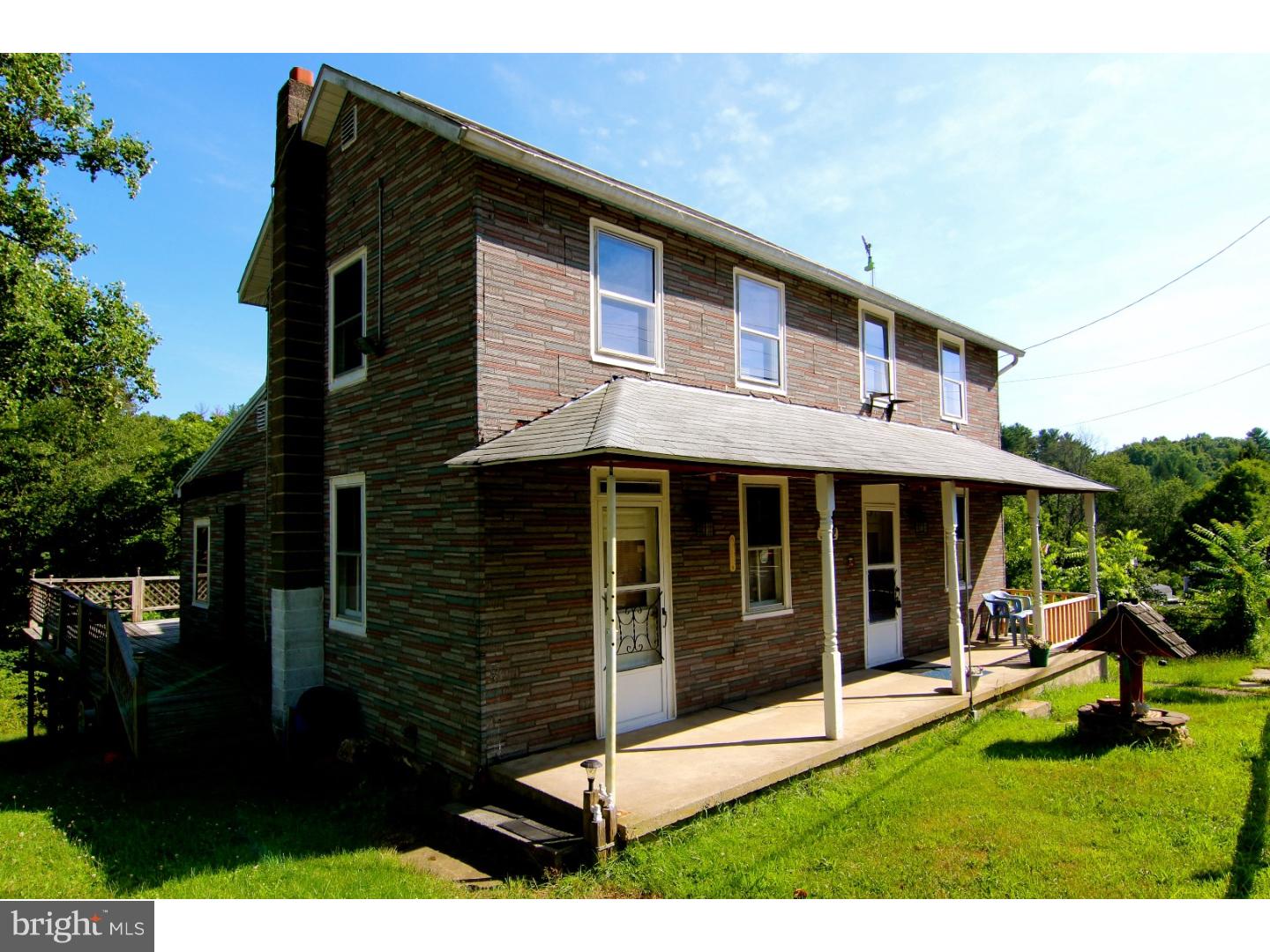 FORESTVILLE - Residential