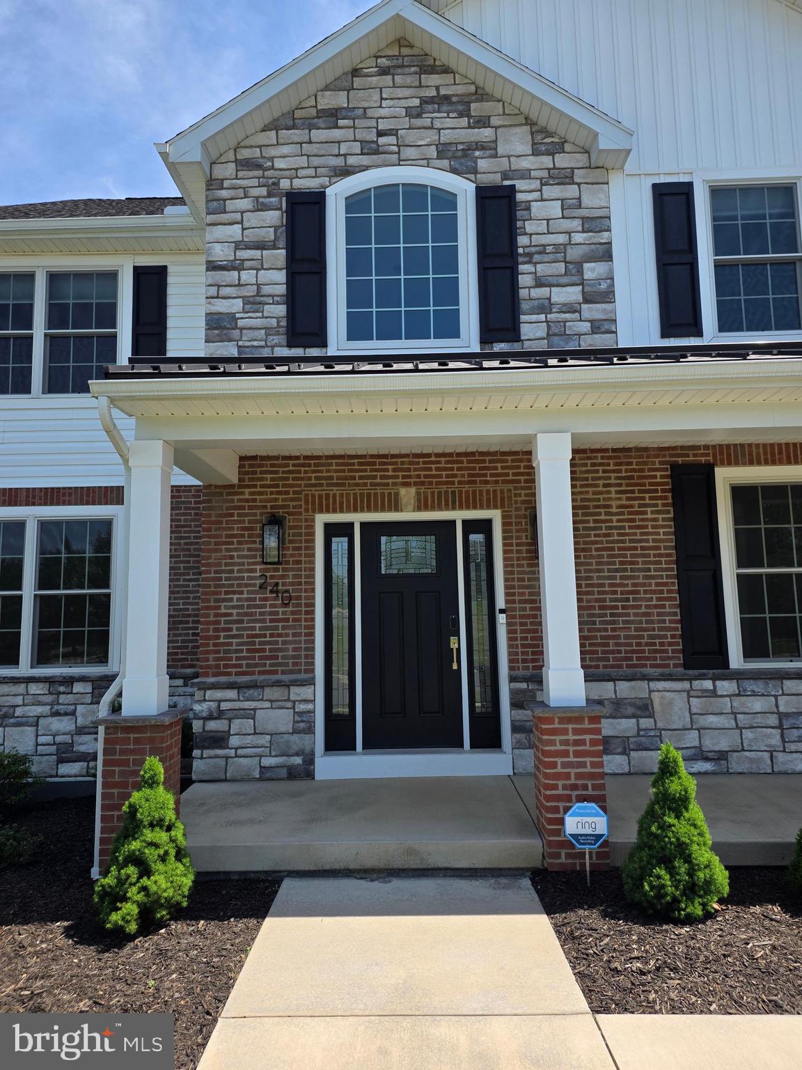 HILLSIDE FARM ESTATES - Residential