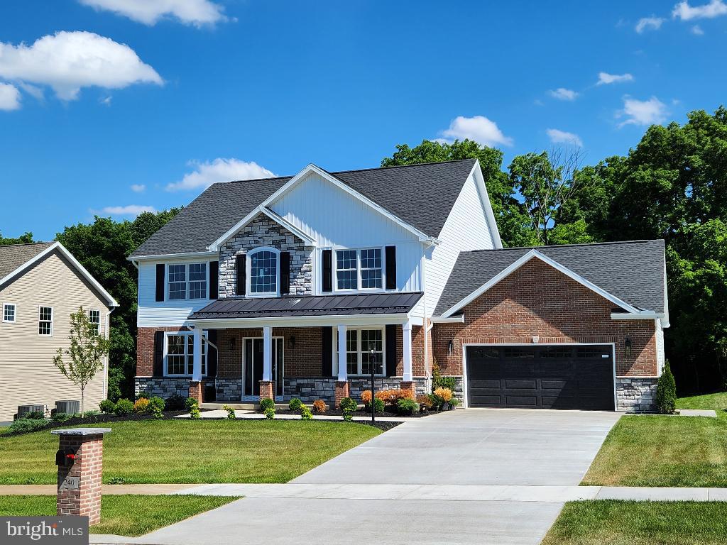 HILLSIDE FARM ESTATES - Residential