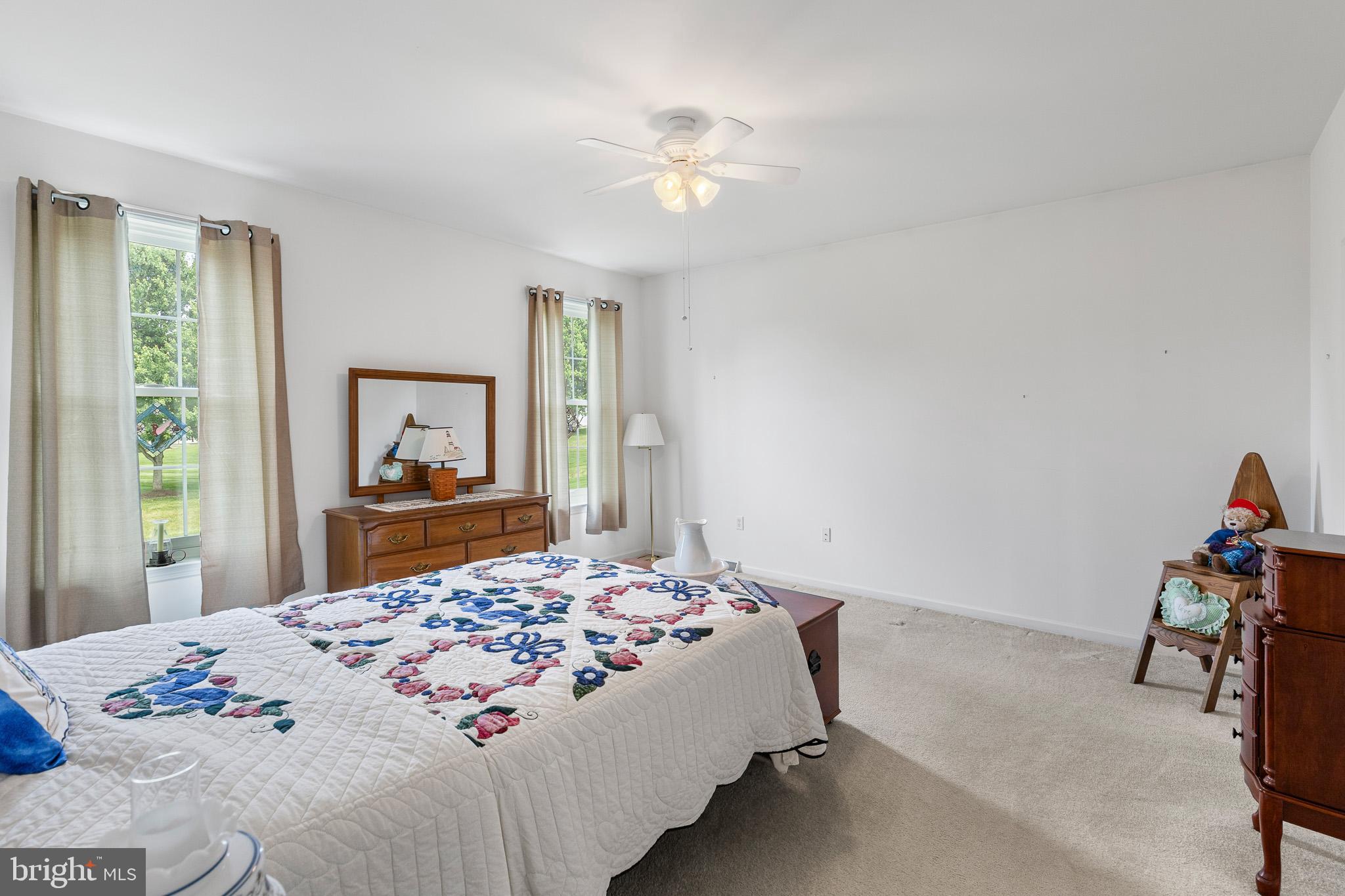 KISSEL HILL COMMONS - Residential