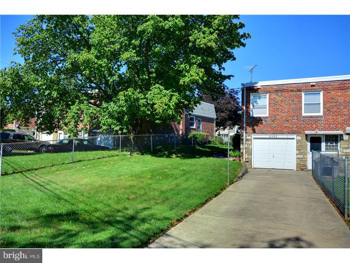 BUSTLETON - Residential