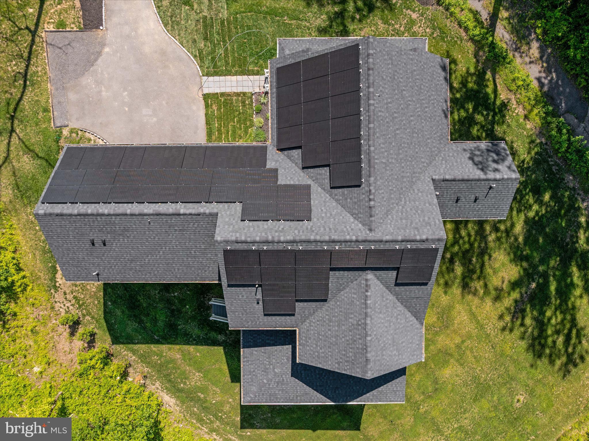 FOREST HILLS - Residential