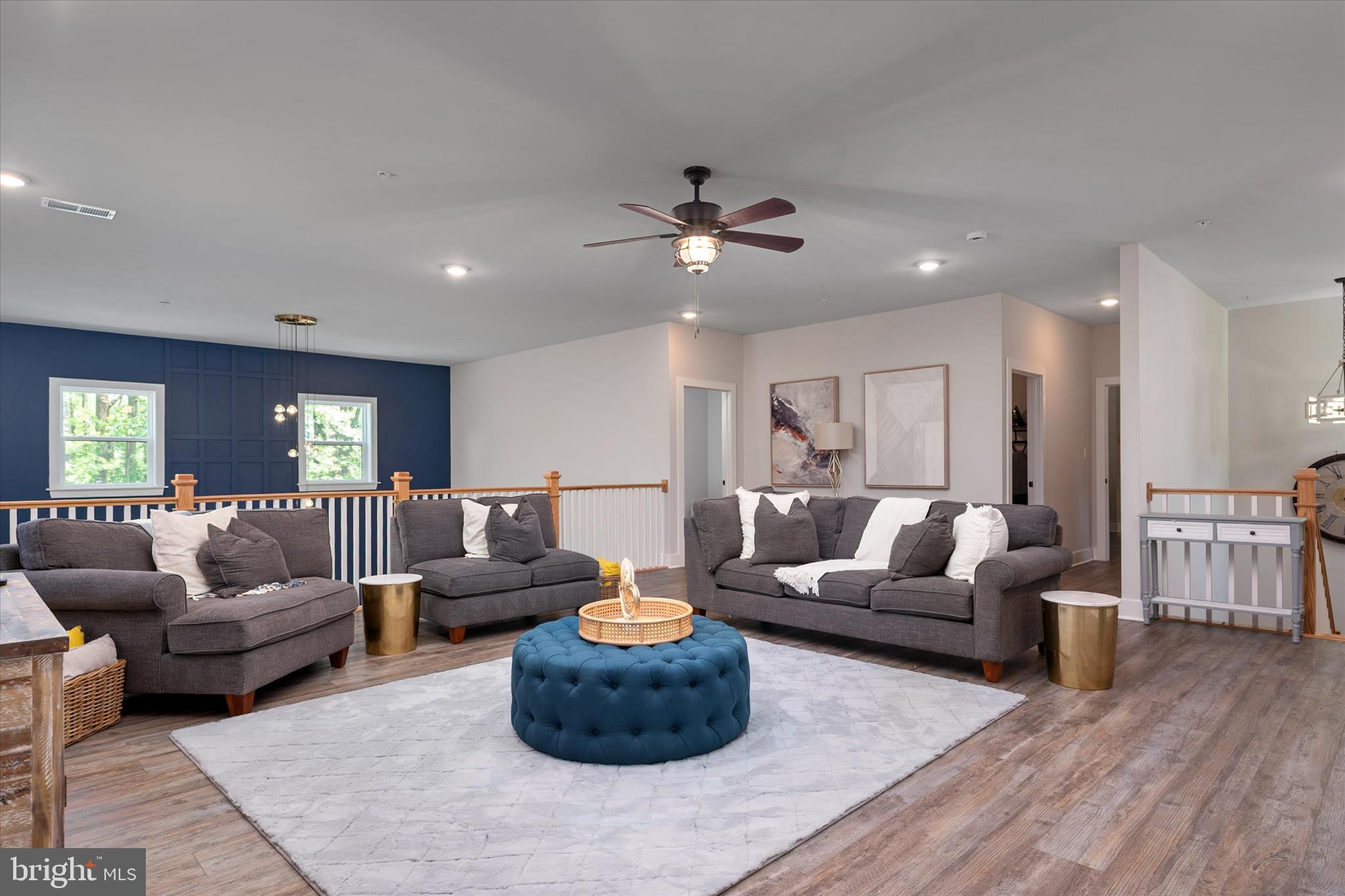 FOREST HILLS - Residential
