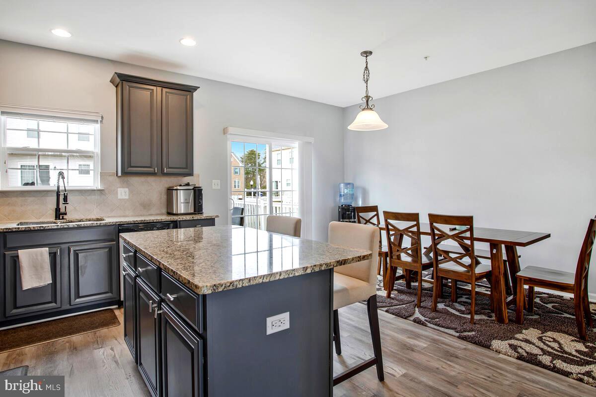 TANYARD SPRINGS - Residential