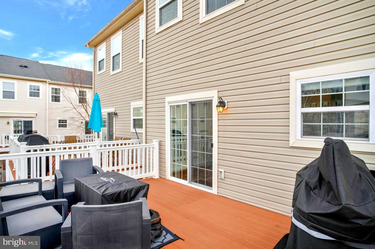 TANYARD SPRINGS - Residential