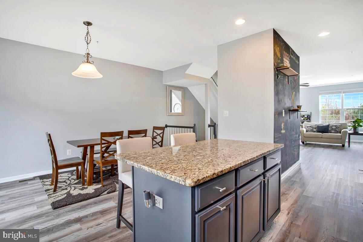 TANYARD SPRINGS - Residential
