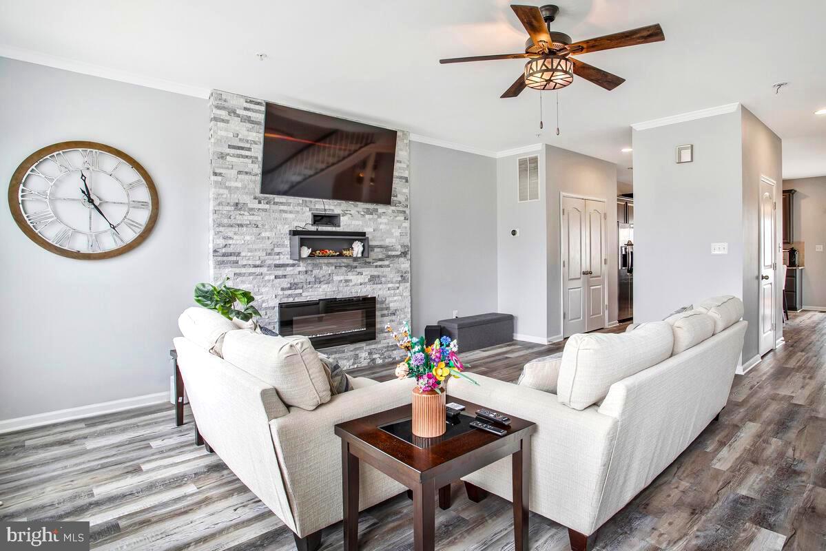 TANYARD SPRINGS - Residential